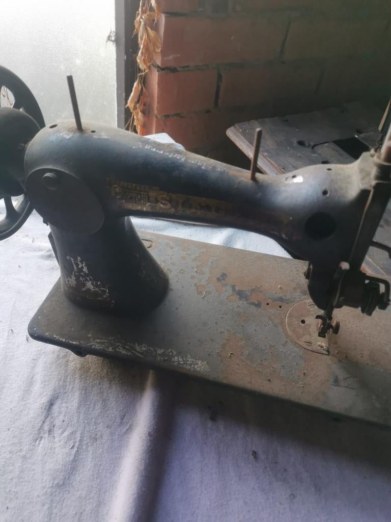 Singer naaimachine, Ophalen