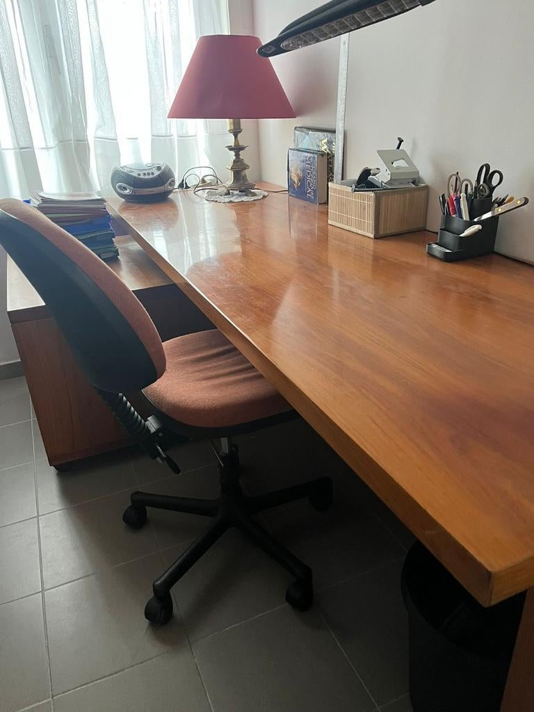 Bureau en bois massif, Maison & Meubles, Enlèvement ou Envoi, Utilisé