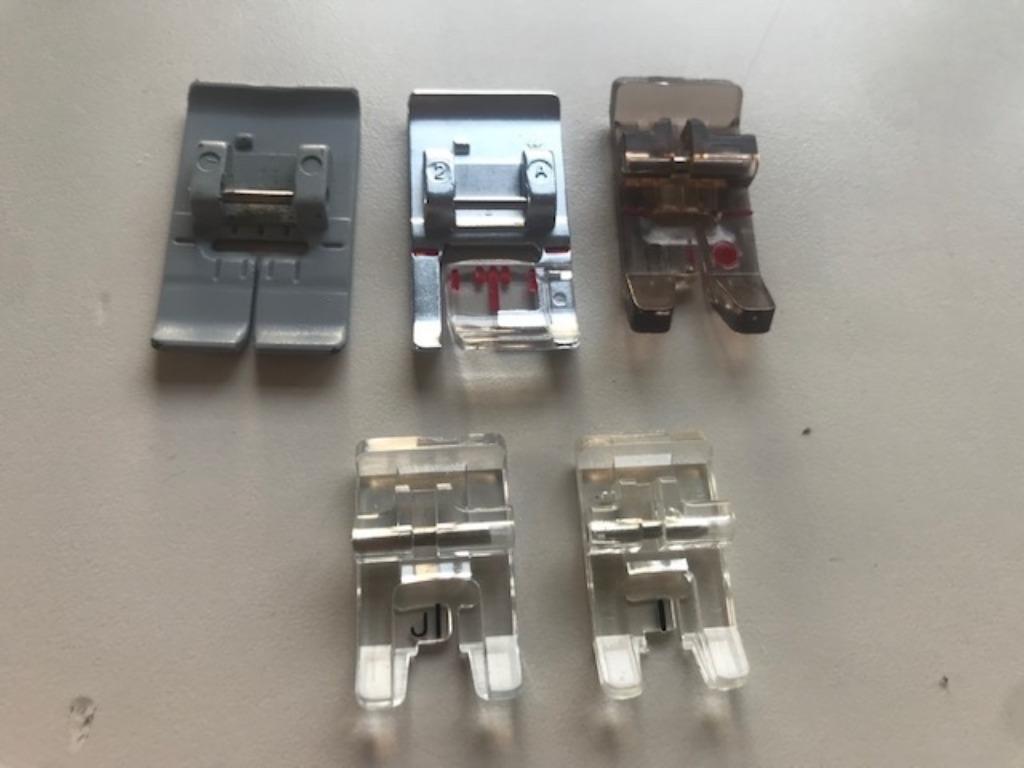 Persvoetzooltjes HUSQVARNA (prijs/stuk) (nr2951), Hobby & Loisirs créatifs, Machines à coudre & Accessoires, Enlèvement ou Envoi