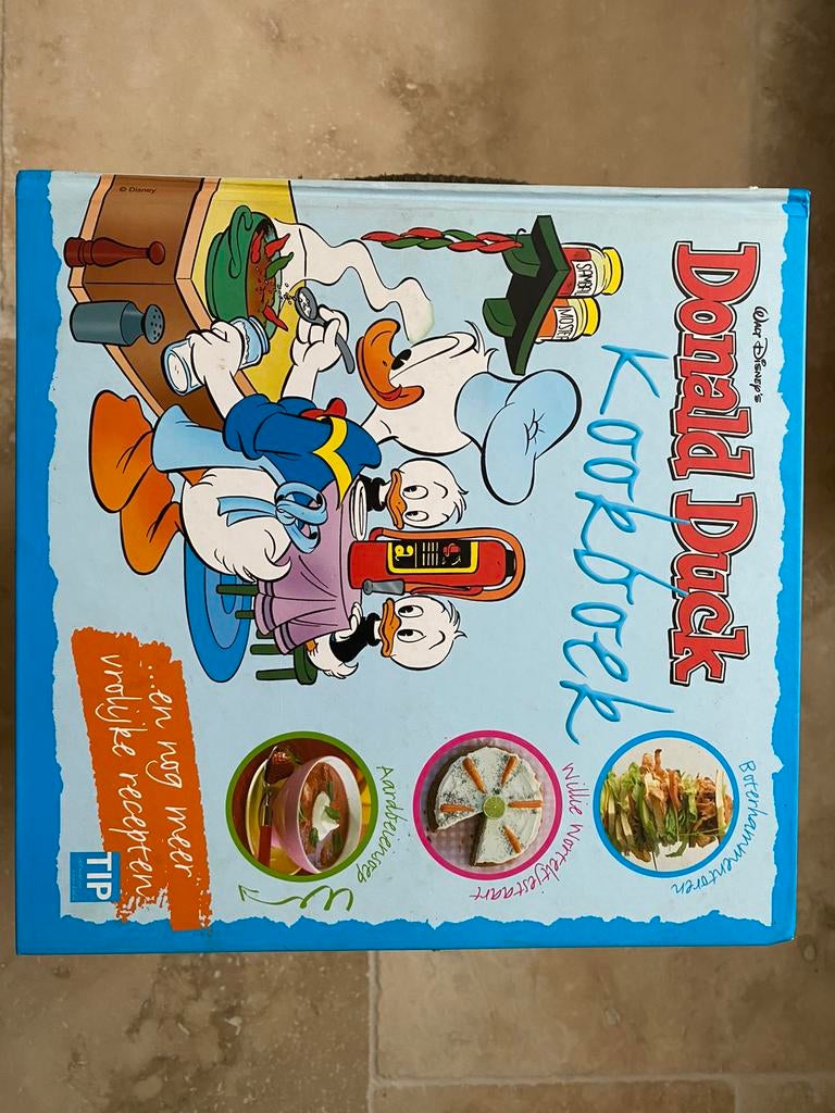 Donald Duck kookboek, Ophalen of Verzenden, Zo goed als nieuw