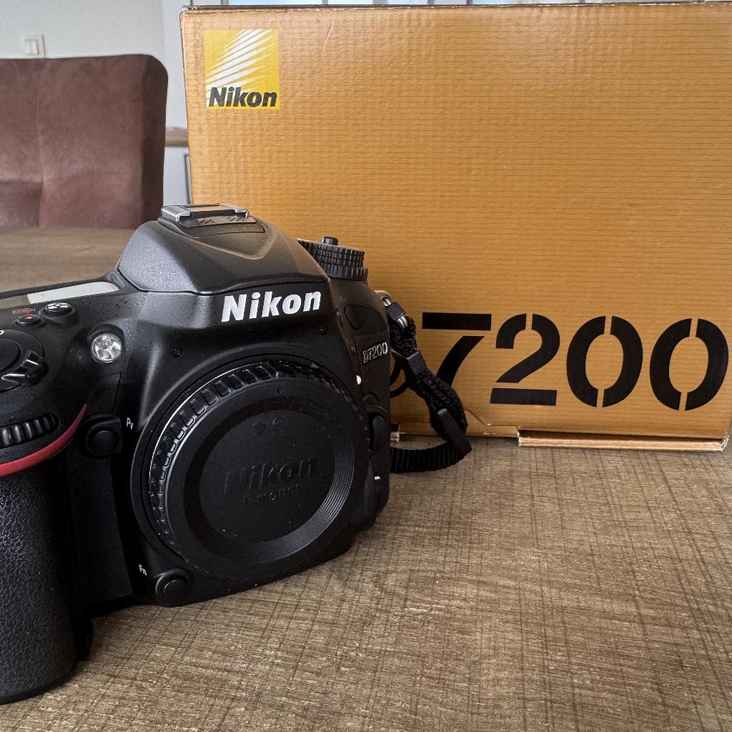 Nikon D7200 + lenzen + accessoires, TV, Hi-fi & Vidéo, Appareils photo numériques, Comme neuf, Reflex miroir, Nikon, Enlèvement