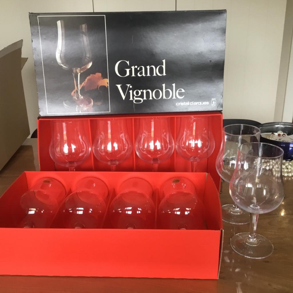 13 grote wijn glazen (cristal d.Arques ), Verzamelen, Glas en Drinkglazen, Gebruikt, Overige typen, Ophalen