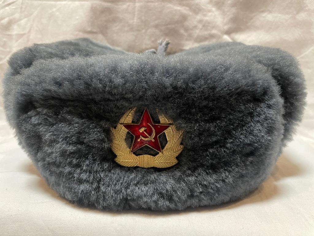 DDR NVA pelsmuts, Verzamelen, Militaria | Algemeen, Ophalen of Verzenden