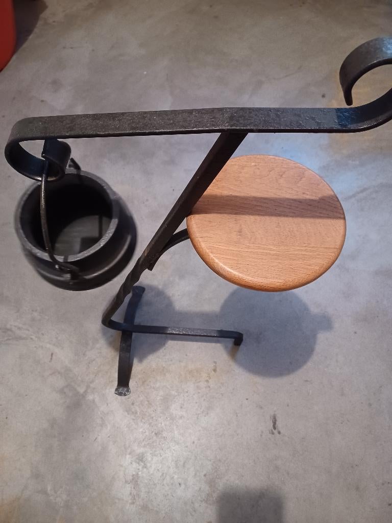 PIED DE  FUMEUR EN FONTE, Enlèvement, Comme neuf, Autres types