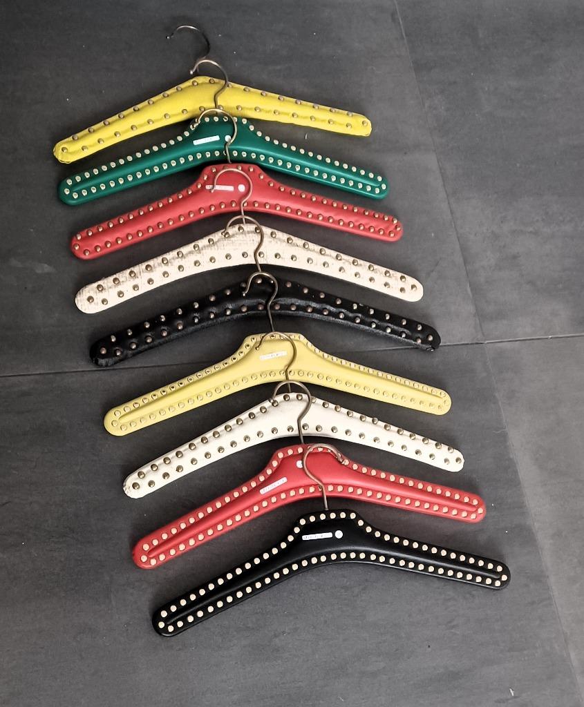 Lot cintres sixties seventies, Envoi, Autres types