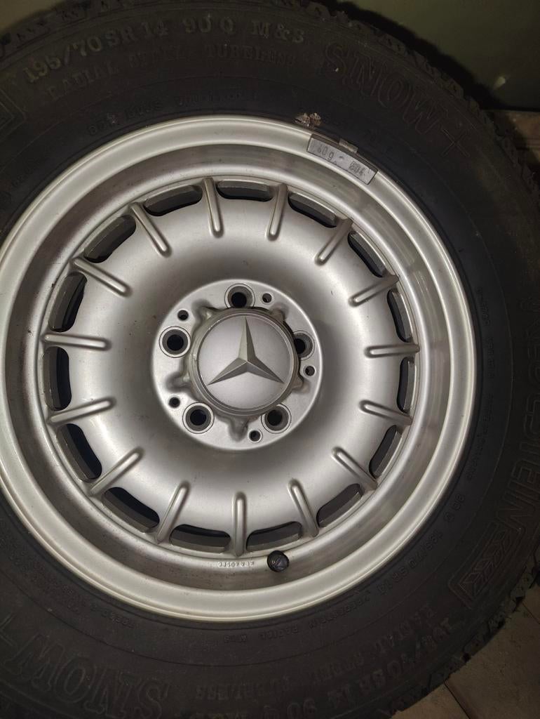 Winterbanden Volvo V 70 Mazda 6 MB velgen Michelin Al, Auto-onderdelen, Banden en Velgen, Ophalen of Verzenden, Winterbanden, Velg(en)