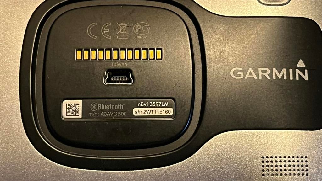 GPS Garmin nüvi 3597LM, Auto diversen, Autonavigatie, Ophalen of Verzenden, Zo goed als nieuw