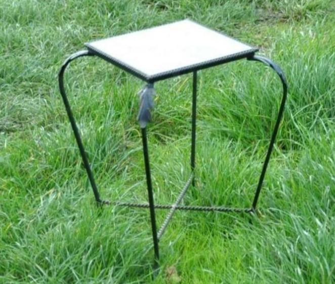 Table d'appoint fer forgé carrelage peinture flamande, Maison & Meubles, Enlèvement ou Envoi, Utilisé