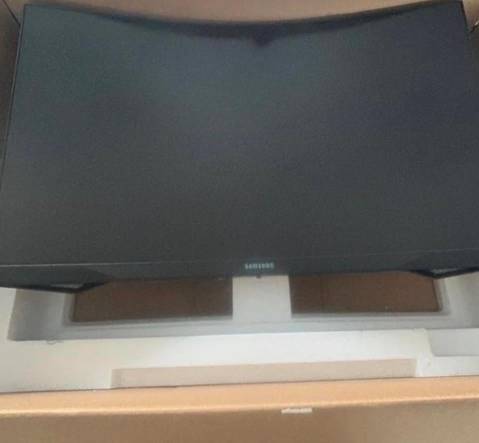 Samsung Odyssey G7 27” – 240Hz – QHD – Curved, Gaming, VA, Ophalen of Verzenden, Zo goed als nieuw