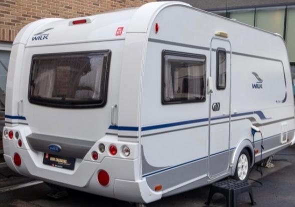 Vend caravane Wilk etemo 450, Caravanes & Camping, Jusqu'à 4, Roue de secours, Particulier, Wilk