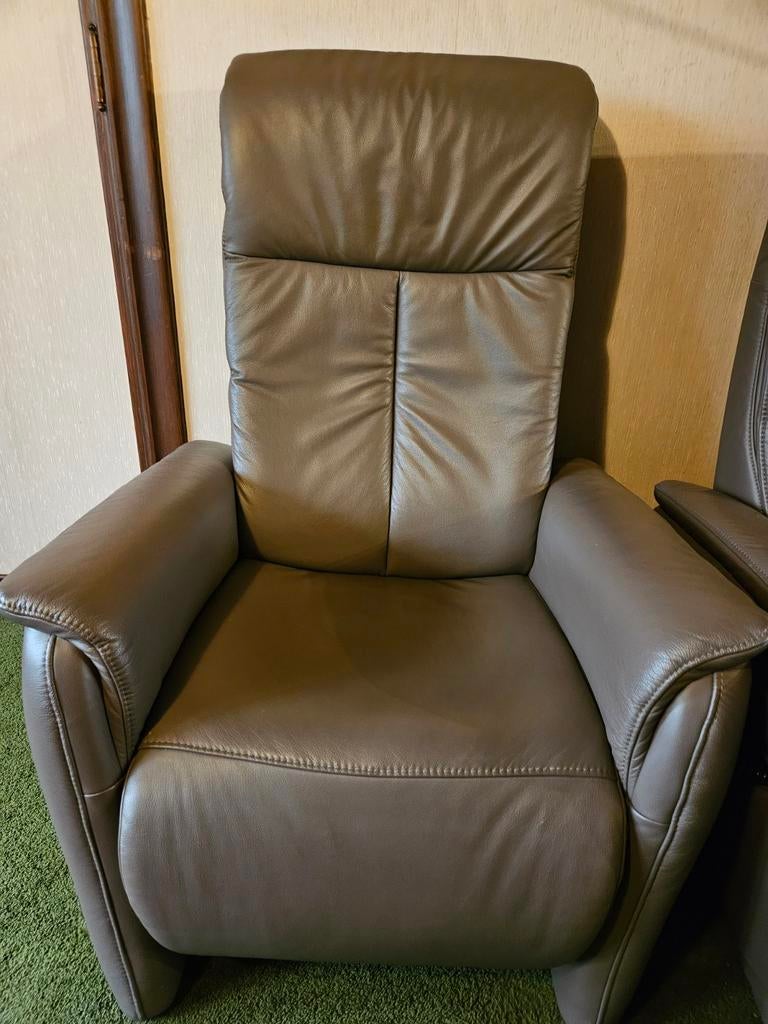 Twee lederen relax zetels, Maison & Meubles, Fauteuils, Enlèvement