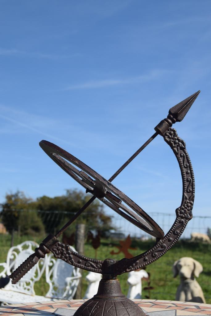 Cadran solaire en fonte patinée, Jardin & Terrasse, Enlèvement ou Envoi, Neuf
