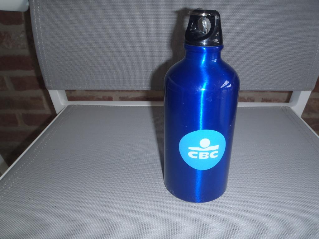 gourde bleue, Enlèvement, Neuf