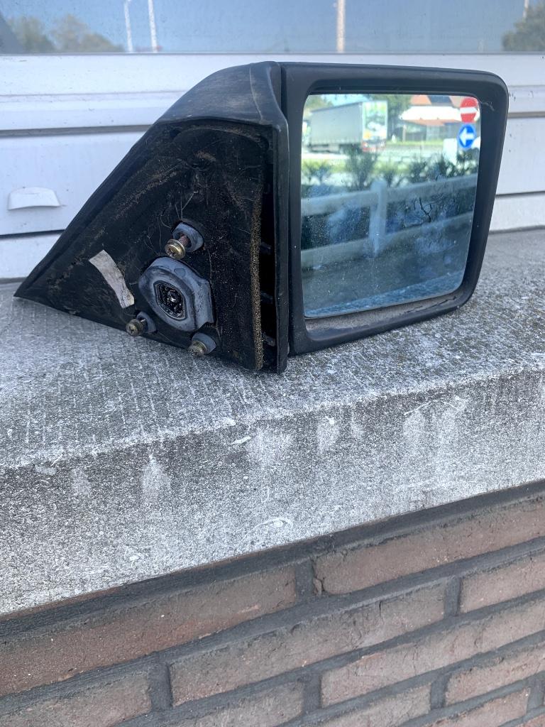 Rétroviseur extérieur droit pour Mercedes w124, Autos : Pièces & Accessoires, Rétroviseurs, Enlèvement ou Envoi, Utilisé, Mercedes-Benz