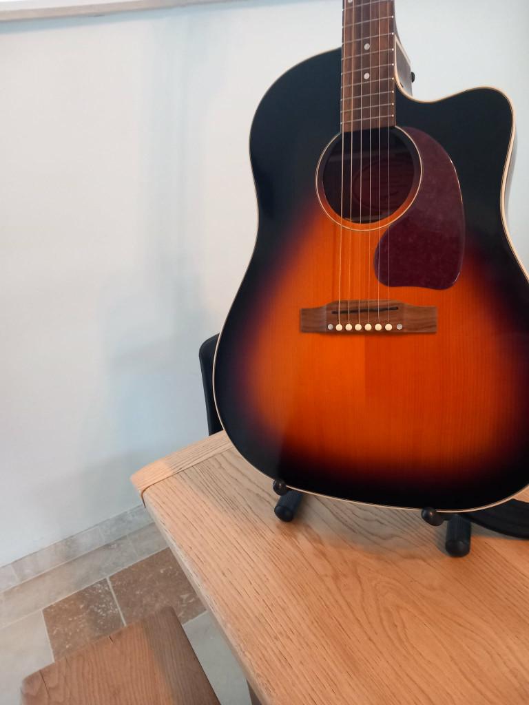Magnifique Epiphone J45 EC avec étui rigide à vendre, Enlèvement, Neuf, Guitare Western ou Guitare Folk, Avec valise