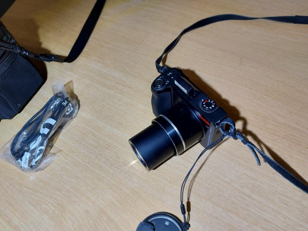 Kodak EasyShare z8612 IS 8.1 MP Digital Camera 12x Zoom, Audio, Tv en Foto, Ophalen, Gebruikt, 8 Megapixel, Kodak