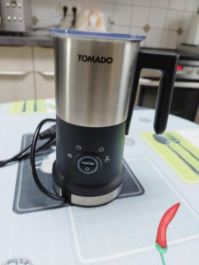 A vendre mousseur de lait  servi 1fois, Enlèvement, Comme neuf