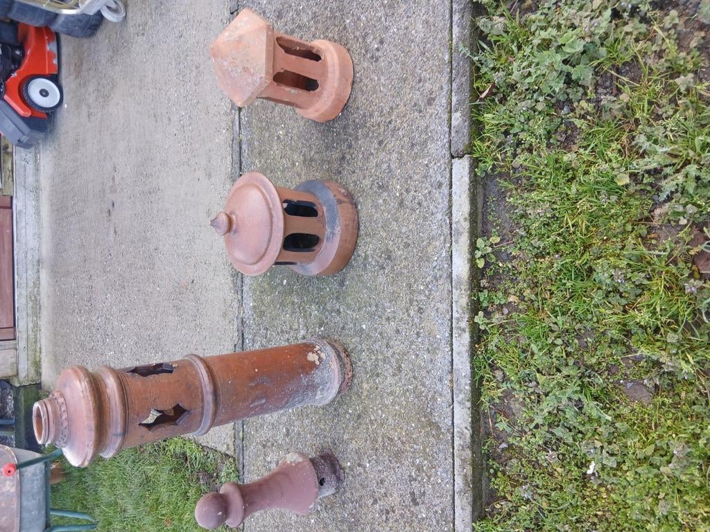 4 chapeaux de cheminée en grès, Enlèvement