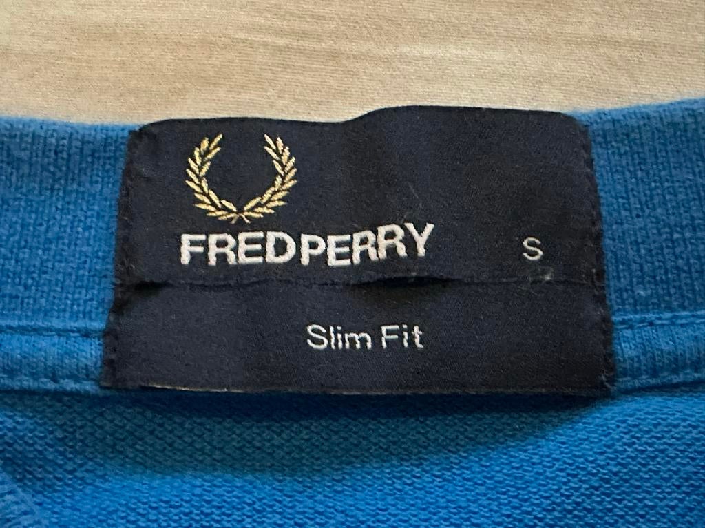 Exclusieve polo Fred Perry in perfecte staat, Kleding | Heren, Polo's, FRED PERRY, Blauw, Ophalen of Verzenden, Zo goed als nieuw