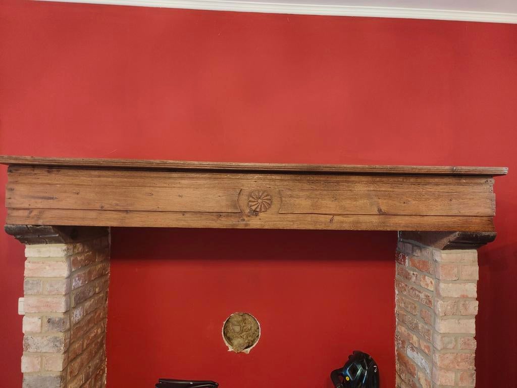 cheminée en chêne massif, Enlèvement, Utilisé