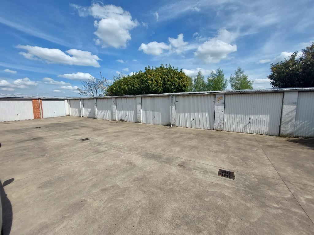 box de garage à louer à 9032 Wondelgem, Gand