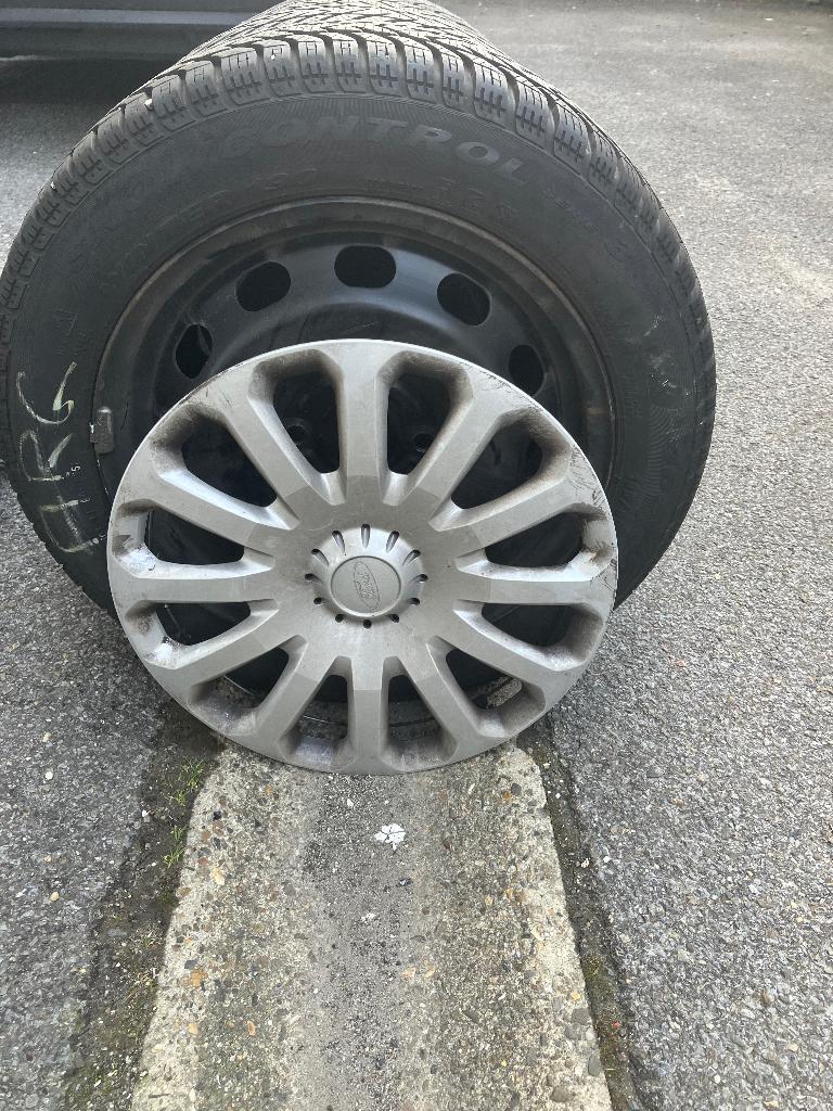 Pneus hiver sur jantes, Ophalen, Gebruikt, 15 inch, Band(en)