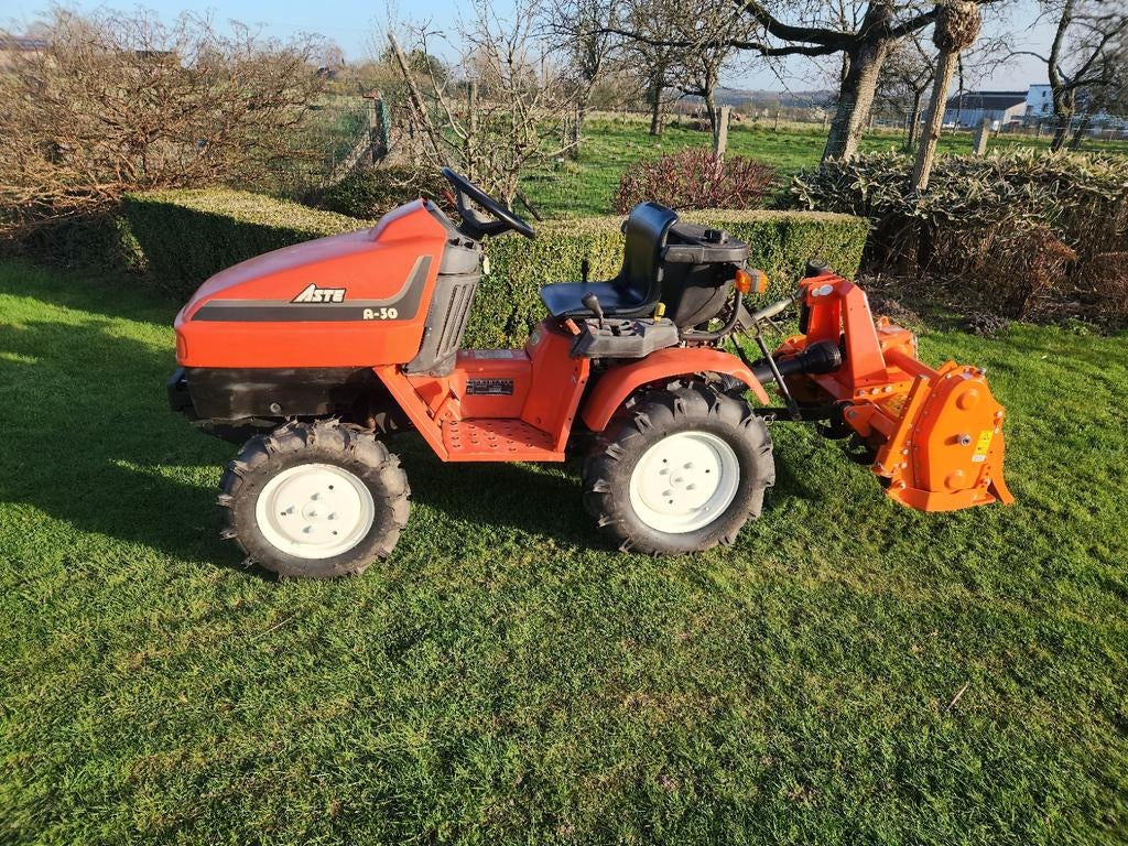 Micro tracteur Kubota avec fraise, Articles professionnels, Enlèvement