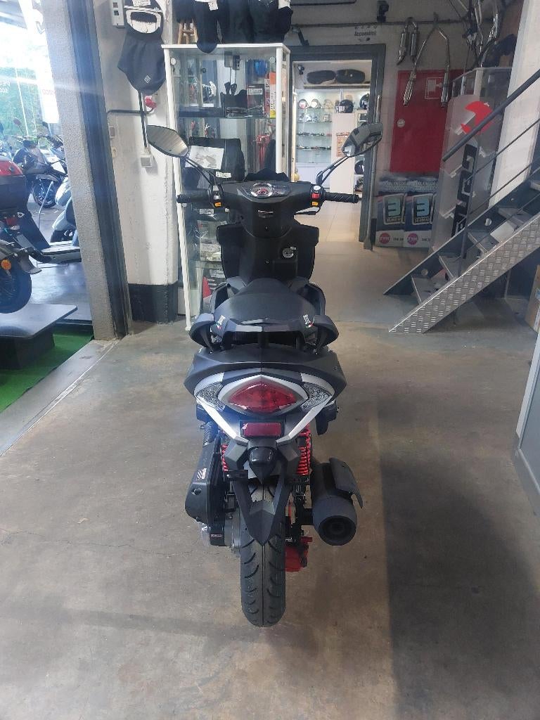 jtc raptor nieuwe scooter 50cc in klasse A of B € 1.899,00, Vélos & Vélomoteurs, Scooters | Marques Autre, Neuf, Essence, Enlèvement