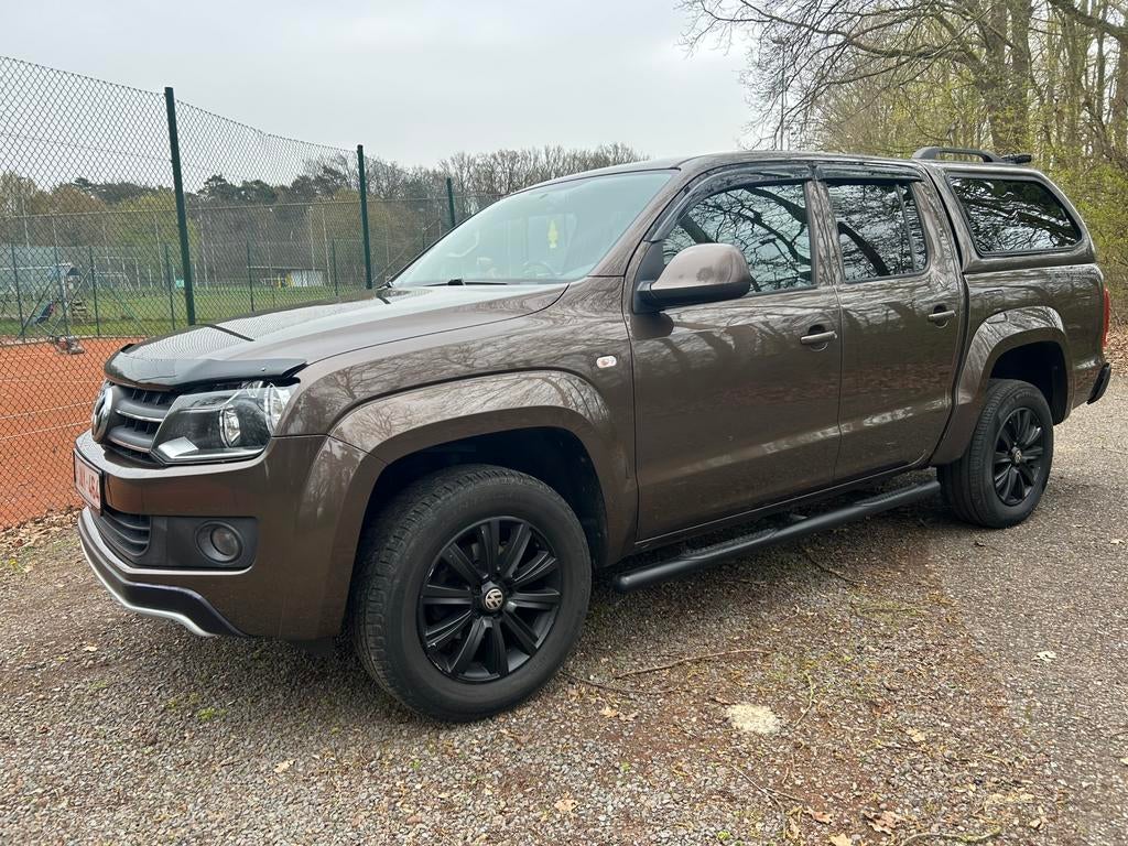 VW Amarok 4 motion 2.0 tdi, Auto's, Volkswagen, Stof, 4 cilinders, Bruin, Particulier