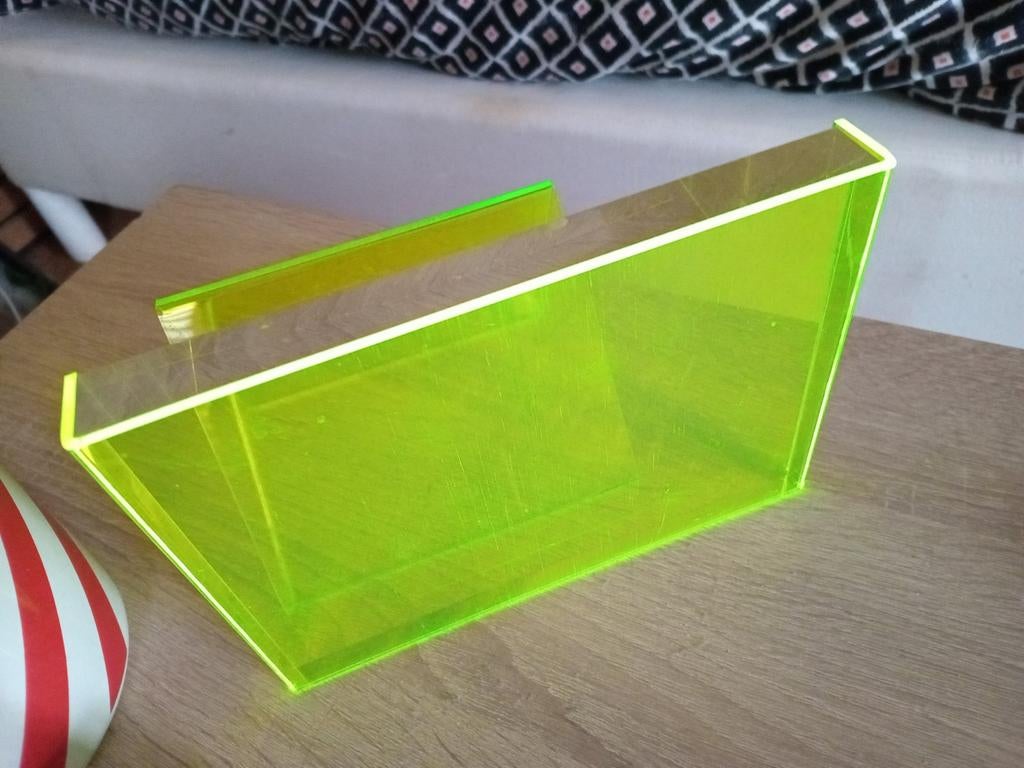 Cadre phosphorescent vintage, Ophalen