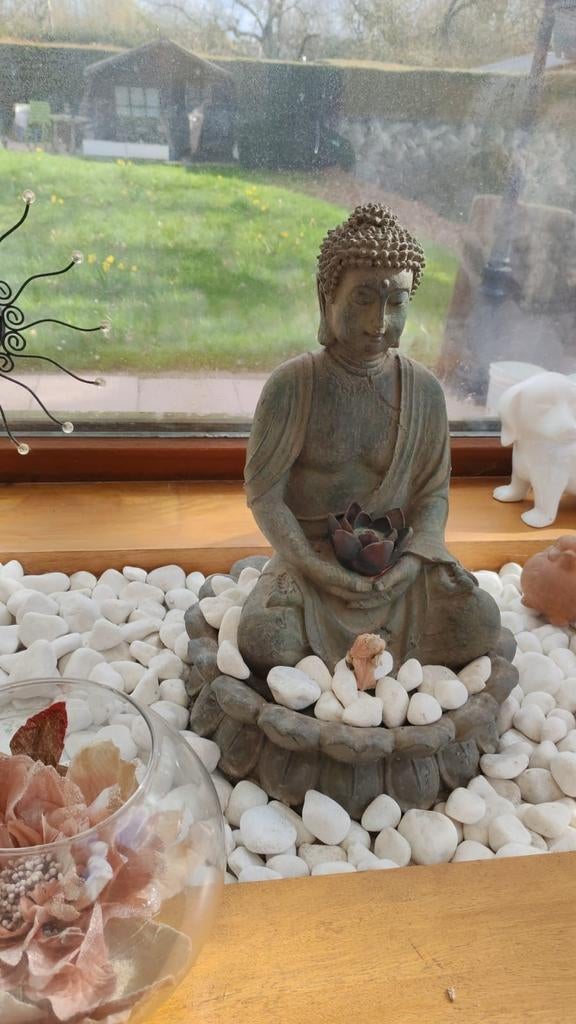 Fontaine petit "bouddha", Enlèvement, Utilisé, Fontaine