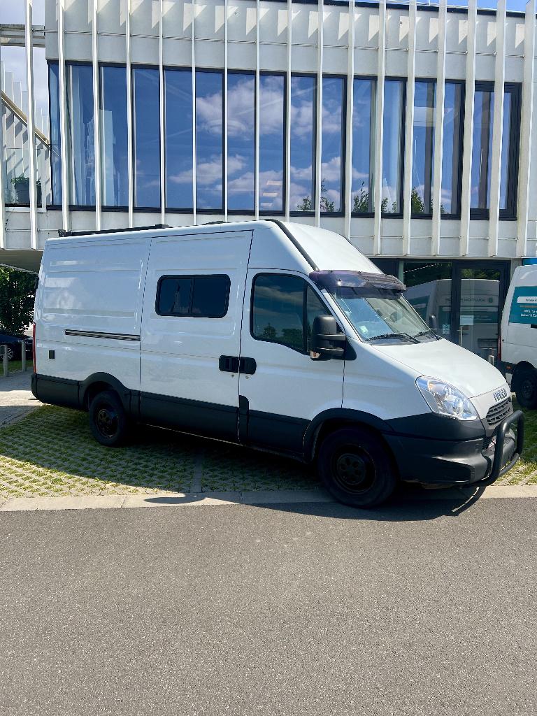 Van aménagé Iveco daily, Autres marques, Autres marques, Boîte manuelle, 5 à 6 mètres