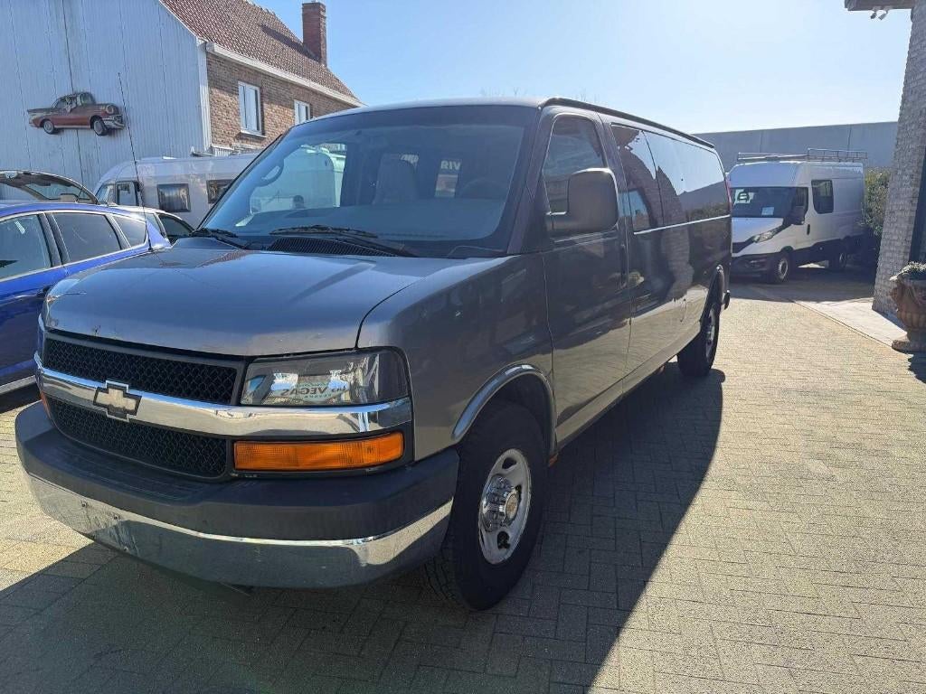 Chevrolet Express 3500, Autos, Achat, 2762 kg, Automatique, 5967 cm³