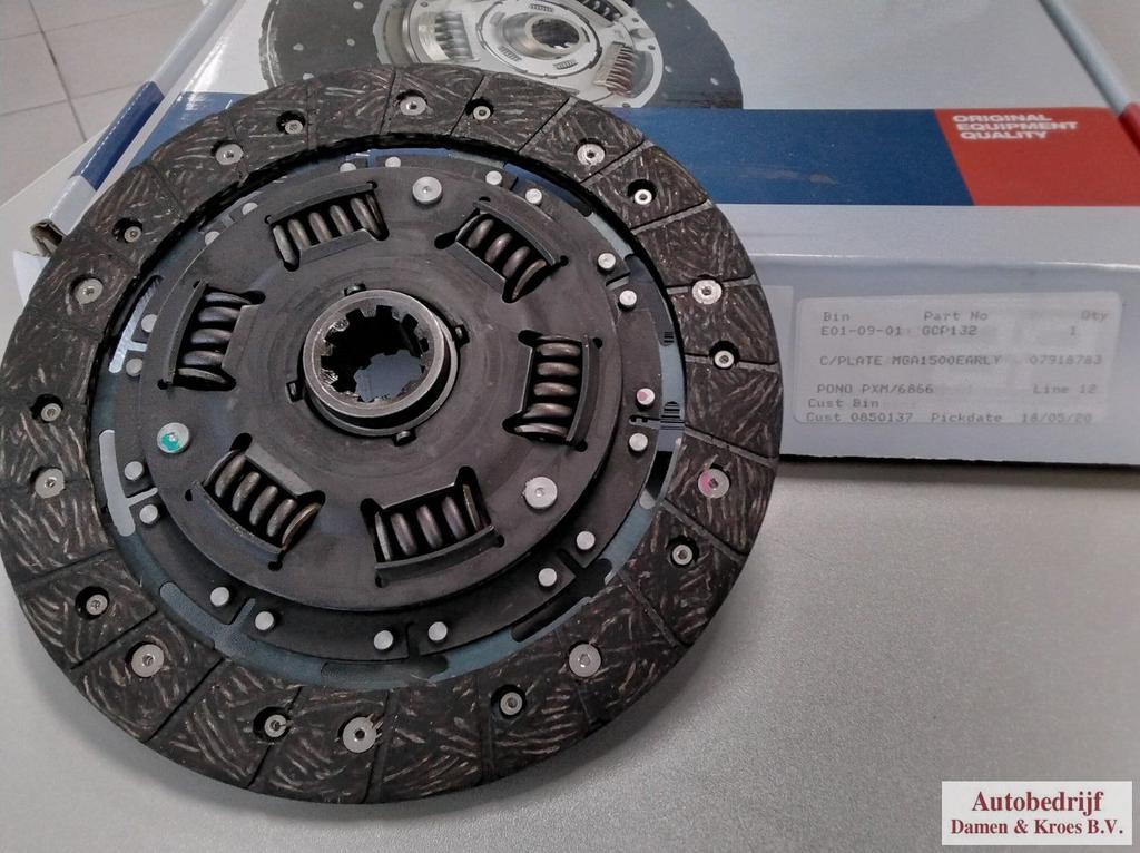 Koppelingsplaat MGA 1500 Early GCP132, -, -, Nieuw, Ophalen of Verzenden