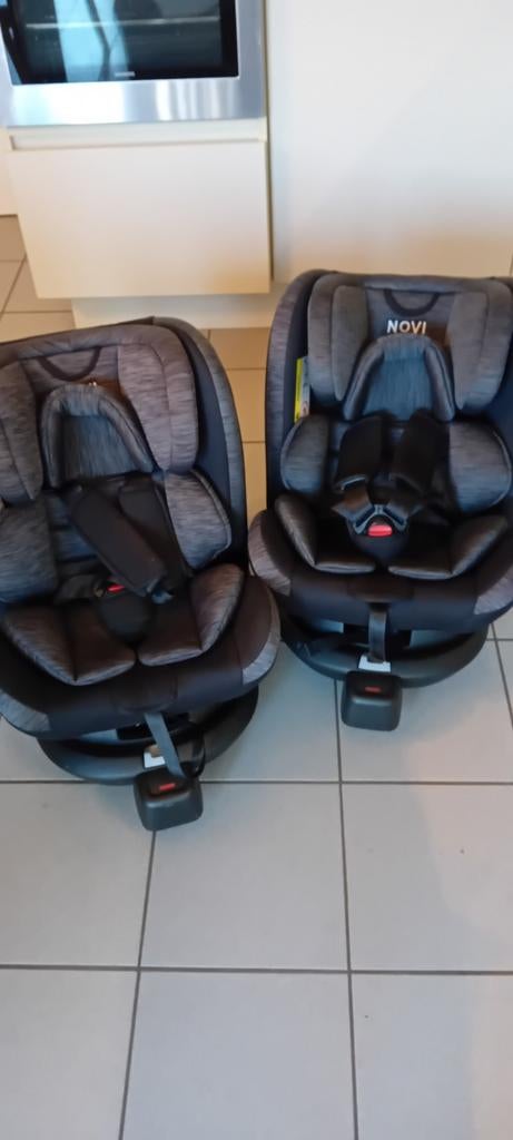Autostoel merk Novi David pro, groep 0+/1/2/3, Kinderen en Baby's, Autostoeltjes, Ophalen, Zo goed als nieuw, Verstelbare rugleuning