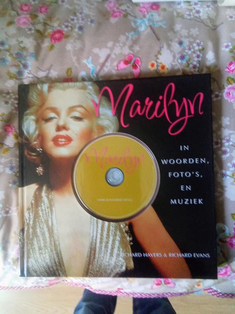 Boek en CD van Marilyn Monroe, Ophalen of Verzenden