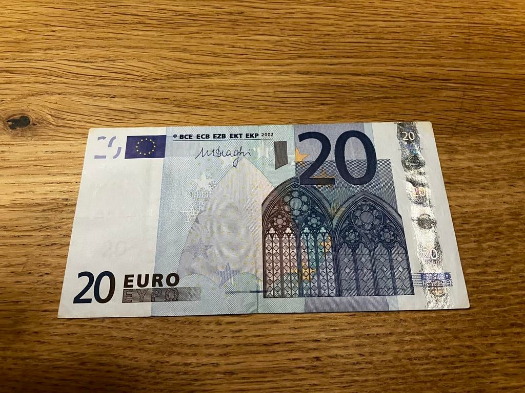 €20,- Draghi - Estland (D) - Circulated, Postzegels en Munten, Bankbiljetten | Europa | Eurobiljetten, Ophalen of Verzenden, Estland