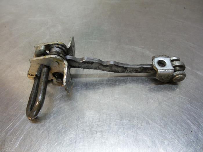 Deurvanger 4Deurs links-voor van een Opel Meriva (Meriva 03-, Auto-onderdelen, Gebruikt, -, -, Opel