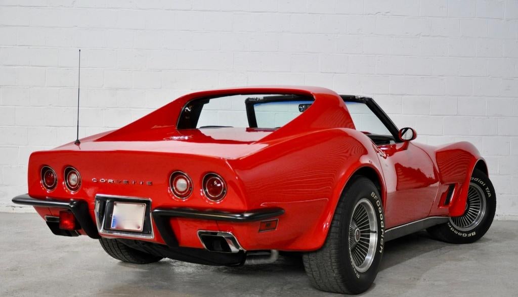 Chevrolet Corvette C3 uit 1973, Automaat, Lederen bekleding, Achterwielaandrijving, Zwart