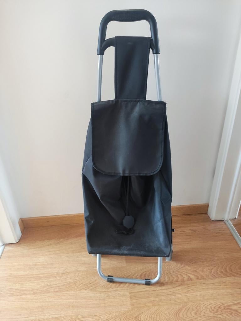 Boodschappentrolley, Ophalen