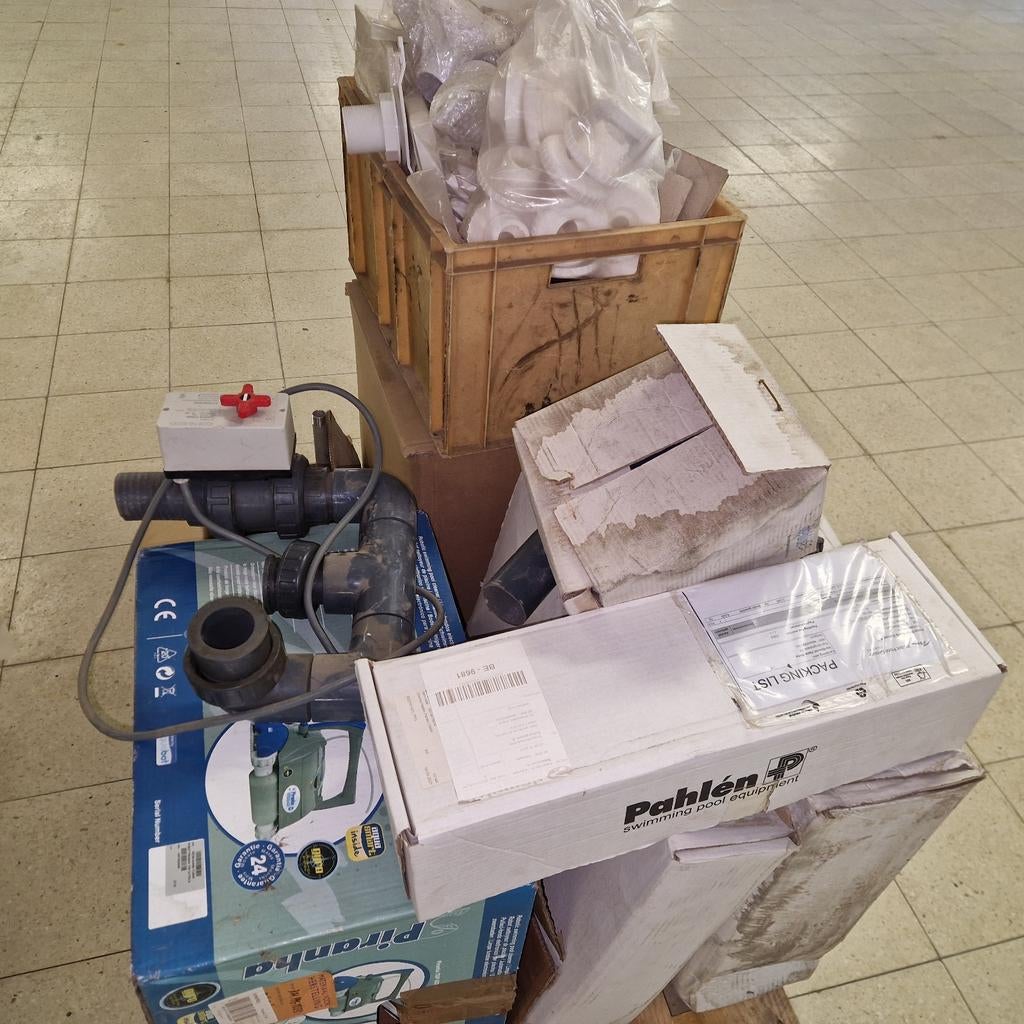 Lot zwembadmateriaal, Doe-het-zelf en Bouw, Ophalen