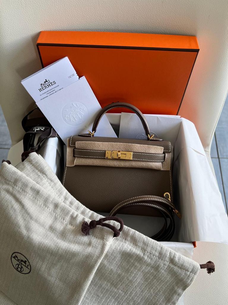 Hermes Mini Kelly II Epsom Etoupe GHW, Handtassen en Accessoires, Tassen | Damestassen, Verzenden, Nieuw