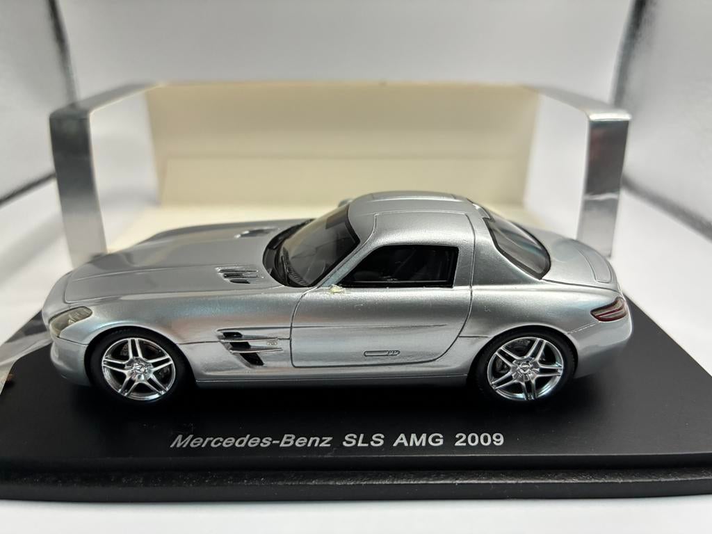 Mercedes-Benz SLS AMG V8 Coupé (Type C197) 2010 - Spark, Verzenden, Zo goed als nieuw, Auto, Overige merken