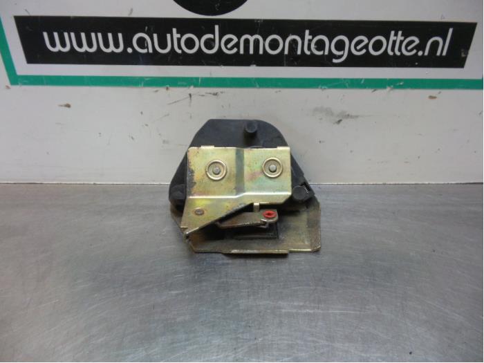 Schuifdeur Slotmechaniek links van een Peugeot Expert (Exper, Auto-onderdelen, Gebruikt, -, -, Ophalen of Verzenden