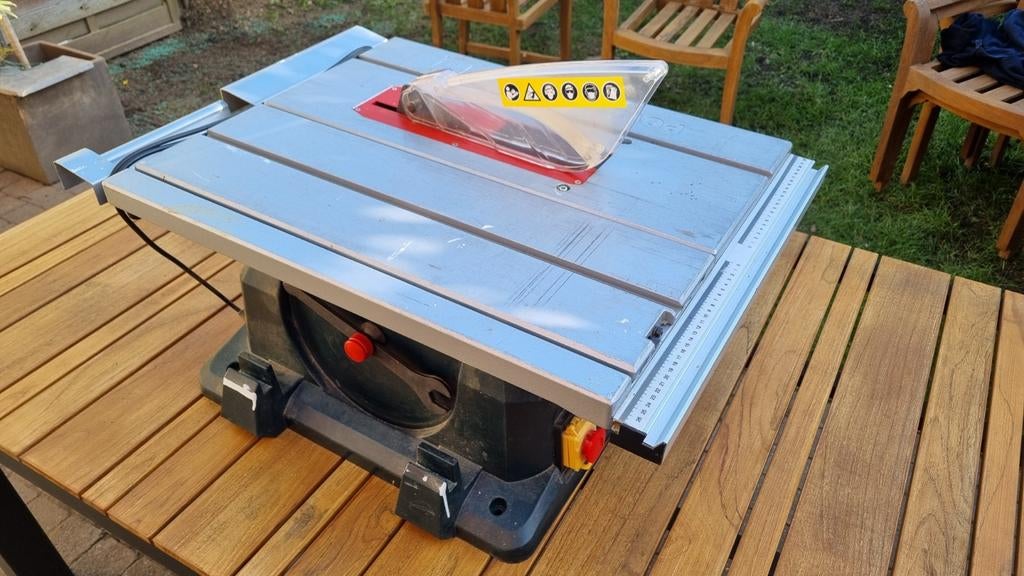 Tafelzaag power plus XQ 1800W, Bricolage & Construction, Outillage | Scies mécaniques, 1200 watts ou plus, 70 mm ou plus, Enlèvement