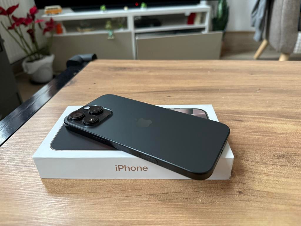 iphone 16 pro max 512GB, Telecommunicatie, Ophalen, Zo goed als nieuw, Zwart, IPhone 16