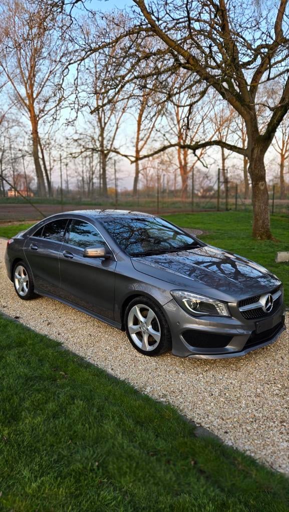 CLA 220cdi 4matic AMG-pack, Auto's, Automaat, CLA, 2133 cc, Zwart