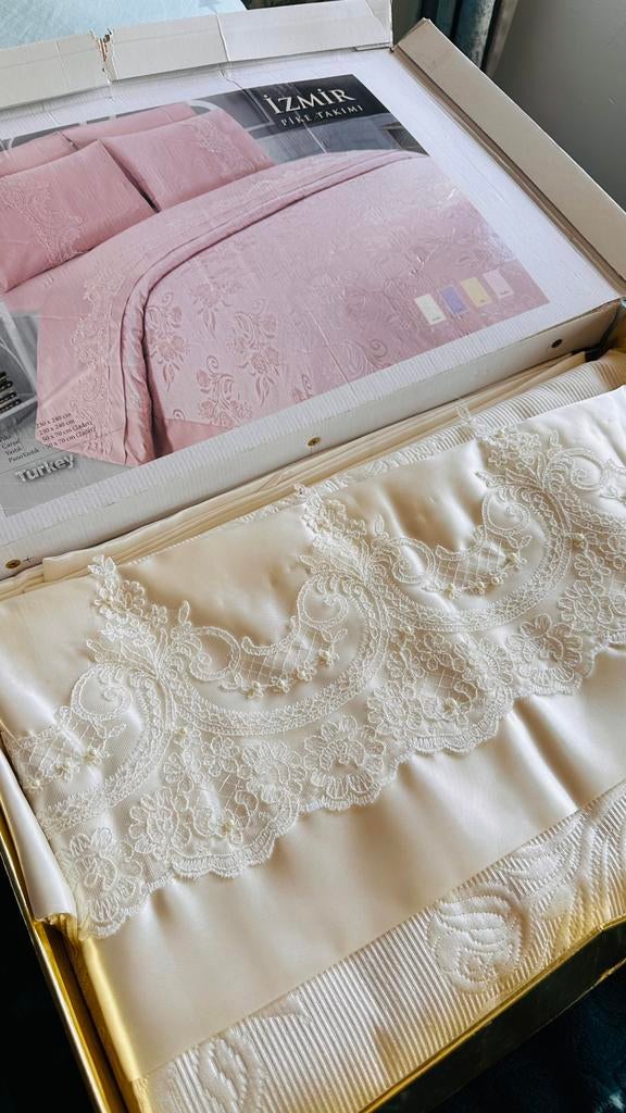 Te koop nieuw staat, Huis en Inrichting, Slaapkamer | Beddengoed, Ophalen, Zo goed als nieuw