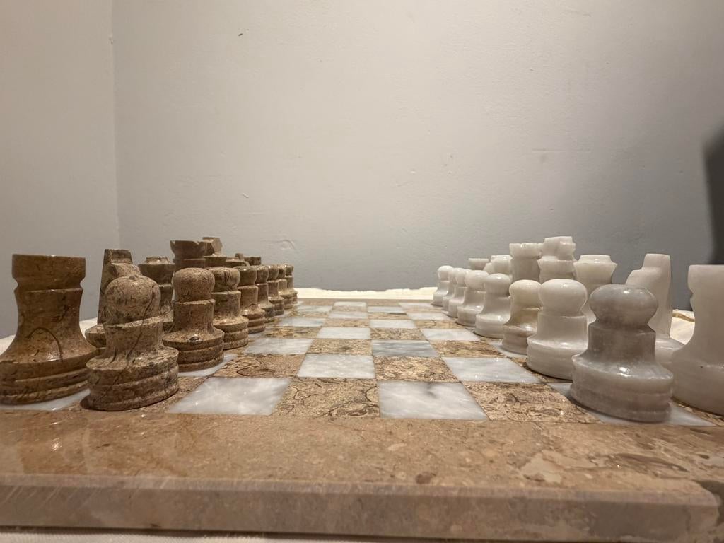 Marmeren Schaakbord - Excellent Conditie, Een of twee spelers, Ophalen of Verzenden, Zo goed als nieuw, Reisspel