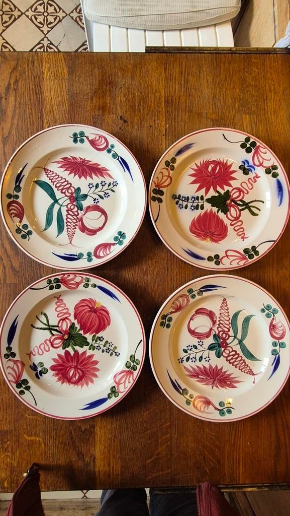 4 antiek borden BOCH/ 4 assiettes BOCH à Luxembourg, Ophalen of Verzenden